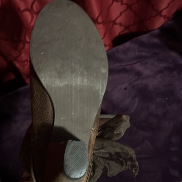 Not rated - Picture 3 of 3